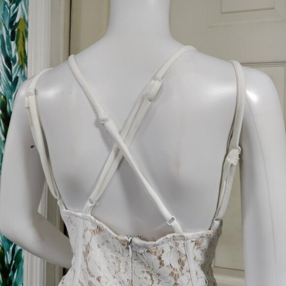 Tobi V-Neck Spaghetti Strap Graduation Lace Prom Bodycon Mini Dress White Small - Picture 8 of 13